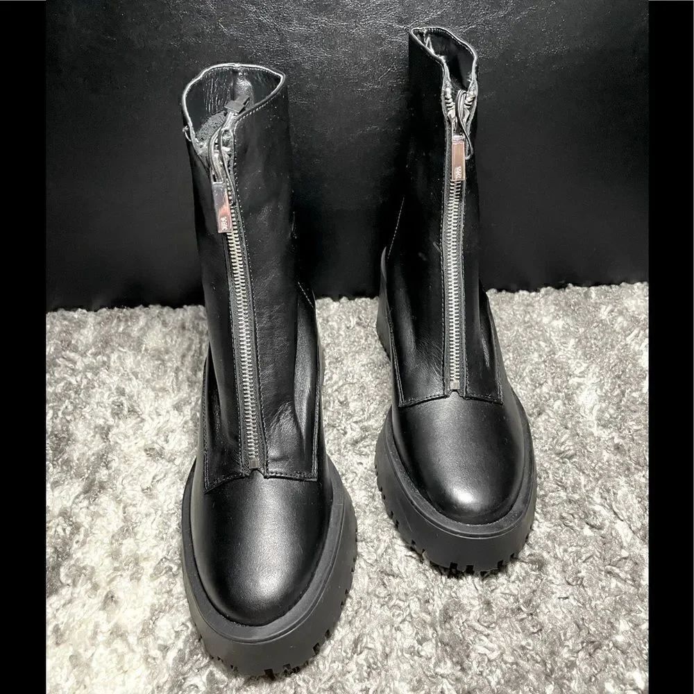 NWT Zara Zippered Leather Heeled Ankle Boots - Picture 2 of 10